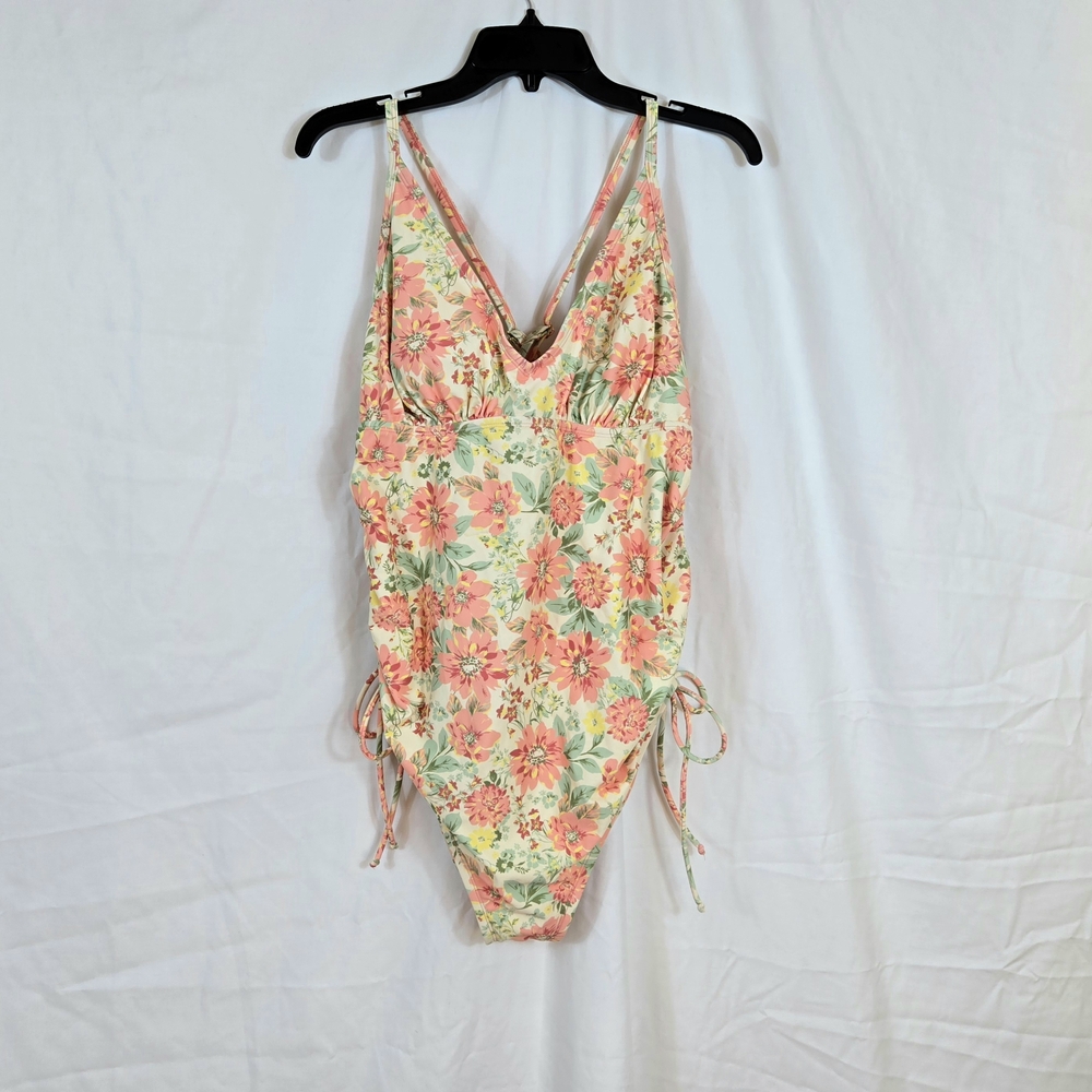 Isabel Maternity‎ Women's Ivory Orange Floral One-Piece Maternity Swimsuit Large